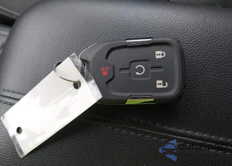 2023 GMC Terrain Awd Sle z USA, uszkodzony, nr VIN 3GKALTEG2PL249940